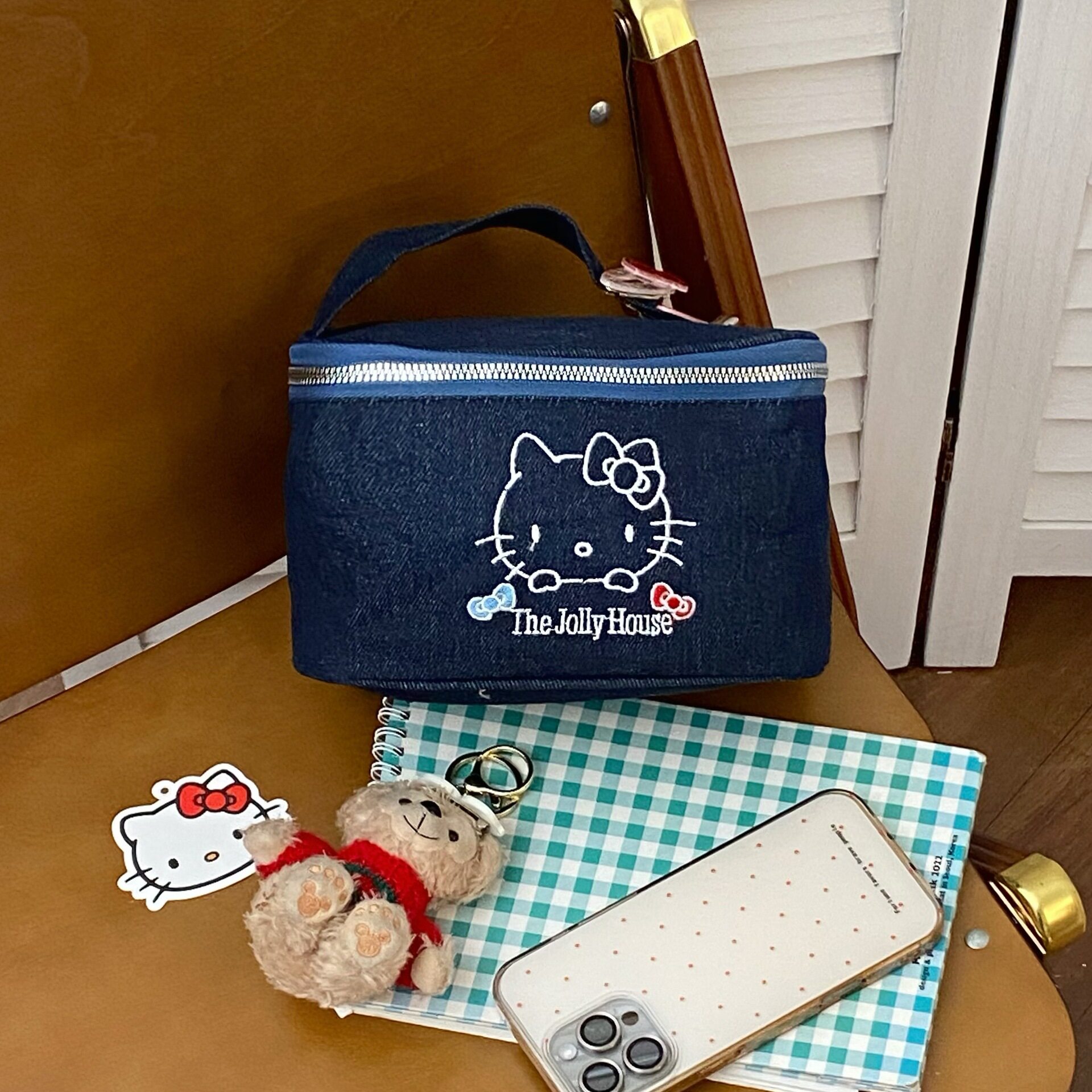 牛仔猫咪化妆包便携外出手提洗漱包女中古大容量旅行化妆品收纳包