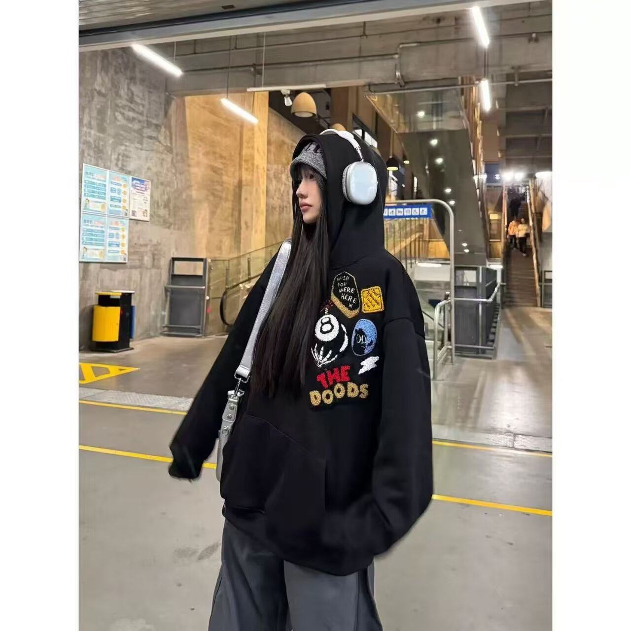 新款简约美式高街刺绣春秋冬季宽松连帽卫衣男女情侣帽衫潮流气质