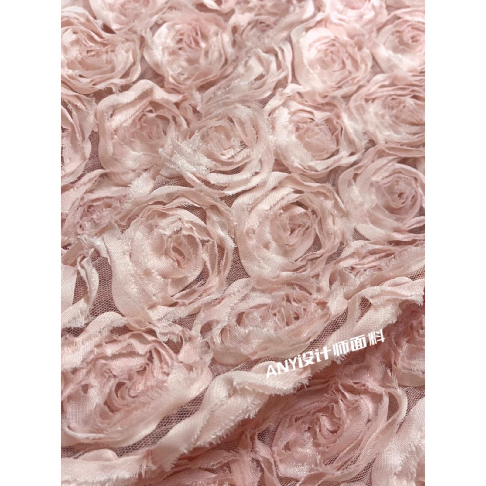 豆沙色立体花朵提花婚纱礼服半透纱布料 洋气连衣裙纯色设计面料