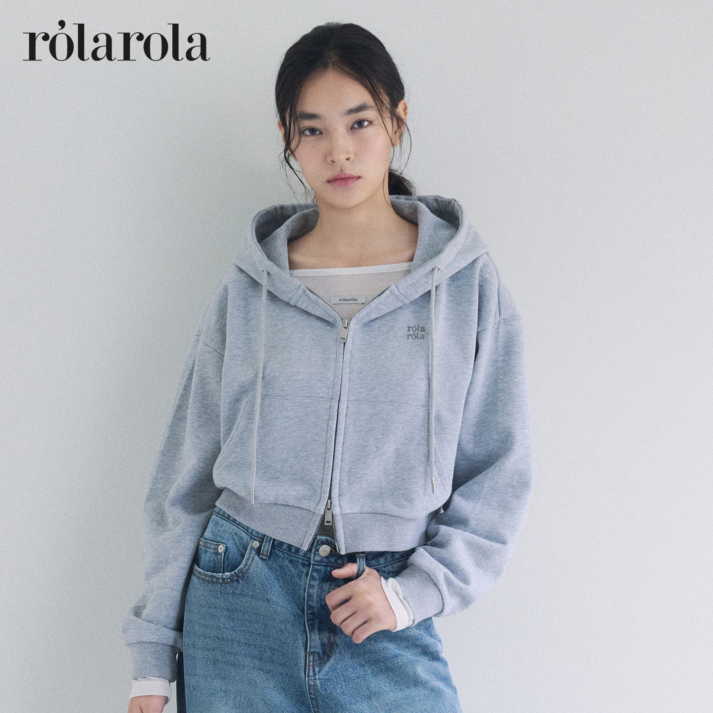 ROLAROLA2025年秋季新款连帽卫衣短外套女休闲百搭长袖拉链上衣