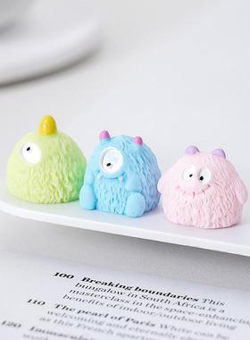 呆萌大眼仔小怪兽公仔 diy装饰品盲袋配件微景观桌面汽车载小摆件