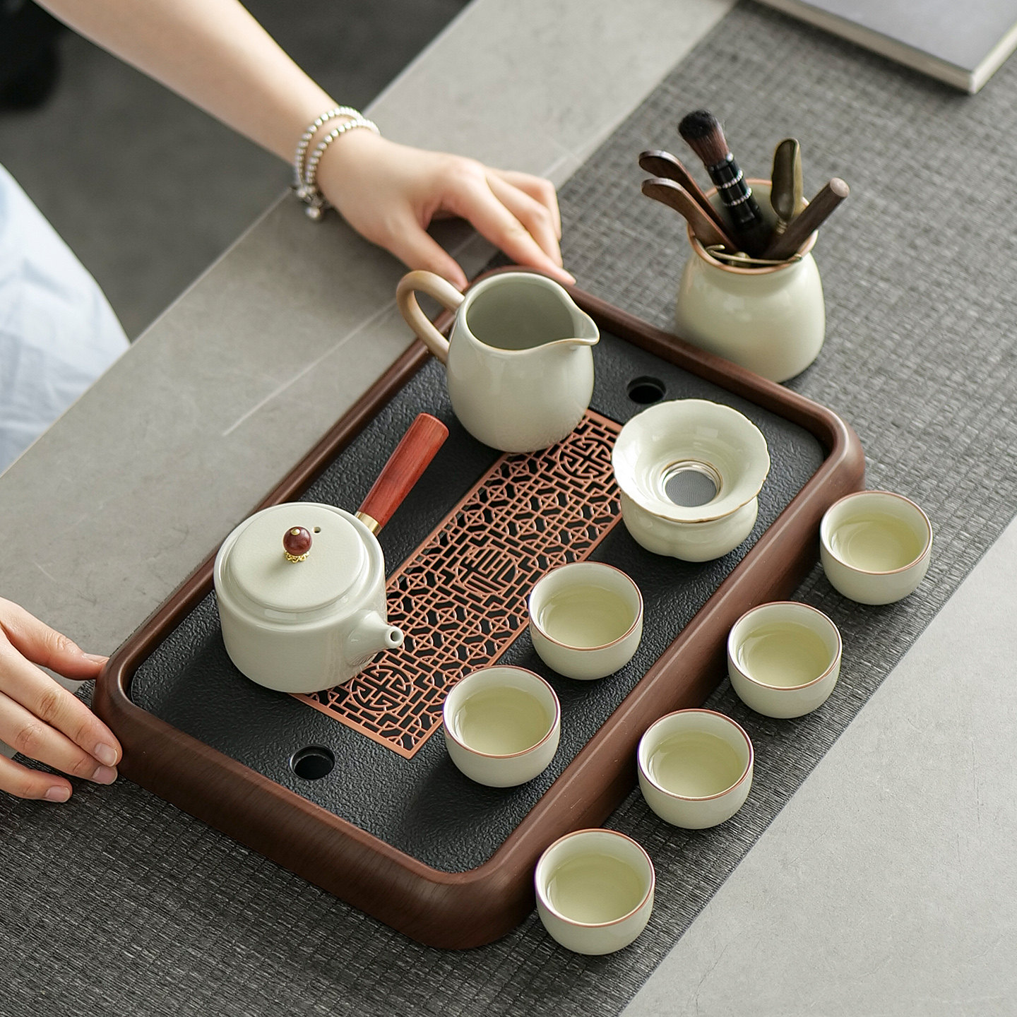 高档汝窑功夫茶具套组家用2025新款办公室喝茶泡茶盖碗茶壶茶杯子,餐饮具,整套茶具,淘宝优惠券,粉丝福利购,淘宝优惠卷