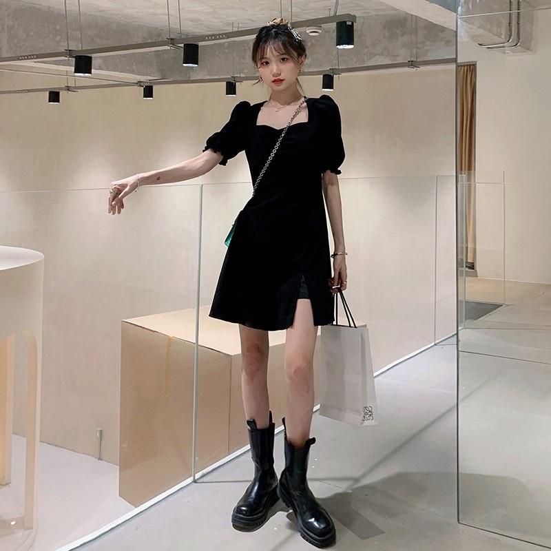 黑色连衣裙女2025夏季新款赫本风气质方领开叉泡泡袖法式复古裙子