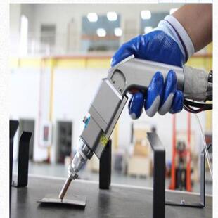 手持式激光焊接机金属五金不锈钢模具激光焊接机操作简单