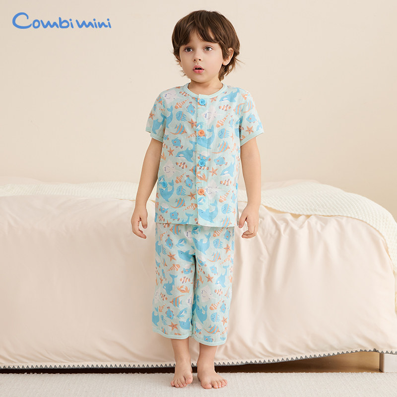 康贝Combimini春季新款婴童装