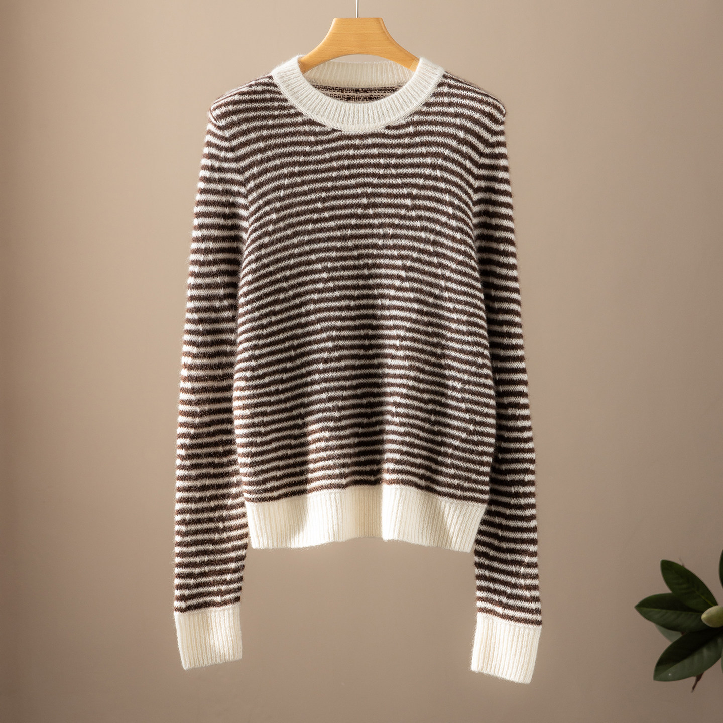 康宝莱丝羊绒禾同款通勤风条纹羊绒衫女圆领套衫针织衫秋冬上衣,女装/女士精品,羊绒衫,淘宝优惠券,粉丝福利购,淘宝优惠卷