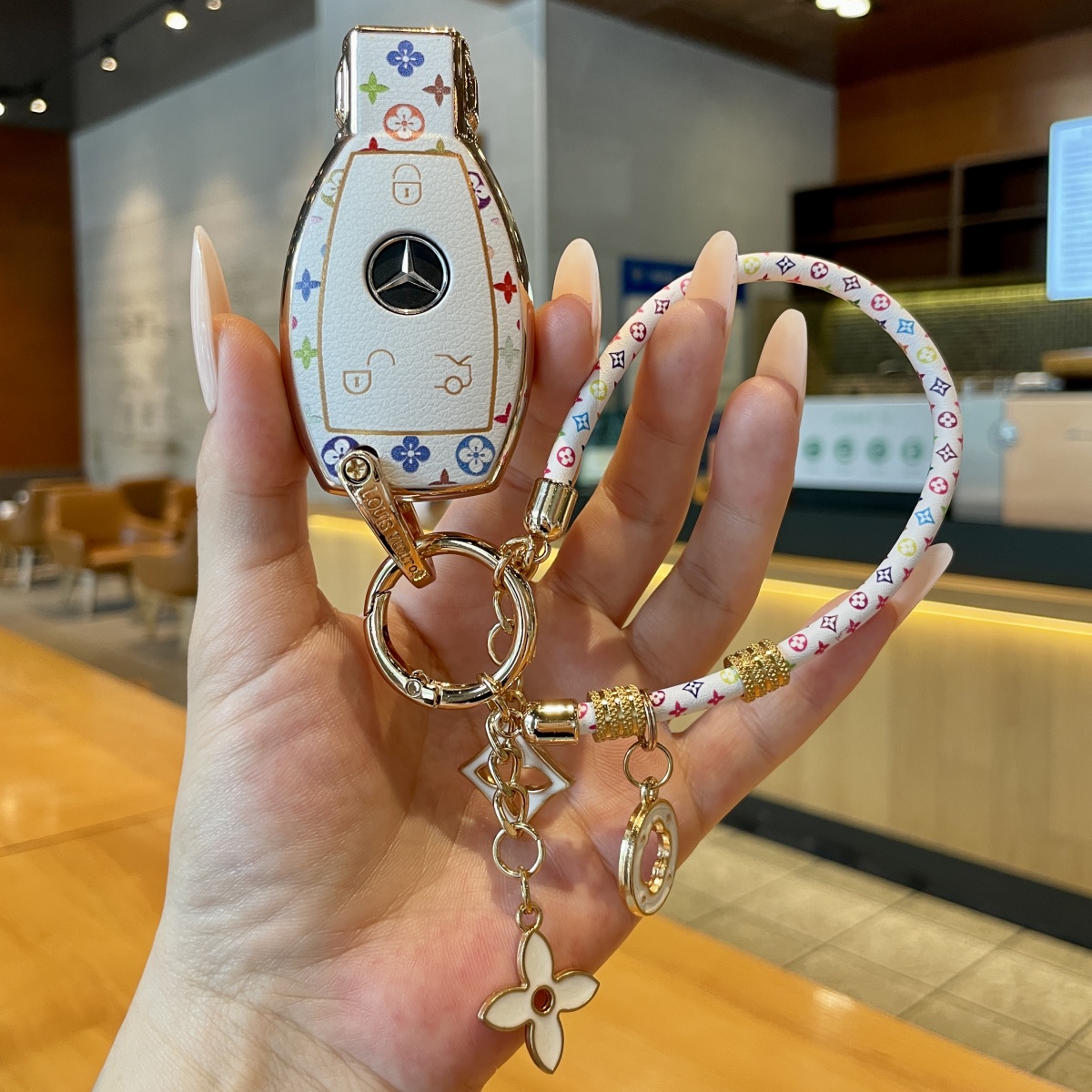 奔驰e300l钥匙套c260l车gla/glb220/glc260包gle350扣eqa皮壳扣女