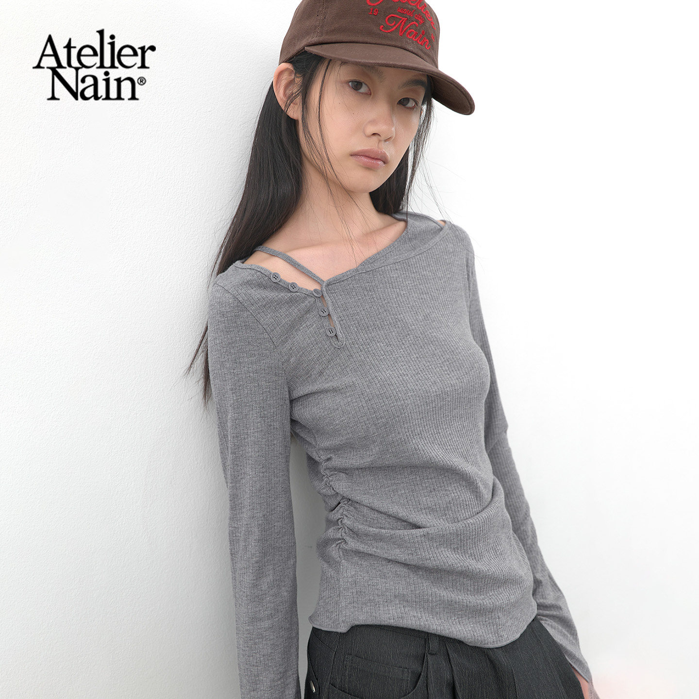 Atelier Nain2026年秋冬新款设计感露肩针织衫女韩版显瘦长袖上衣