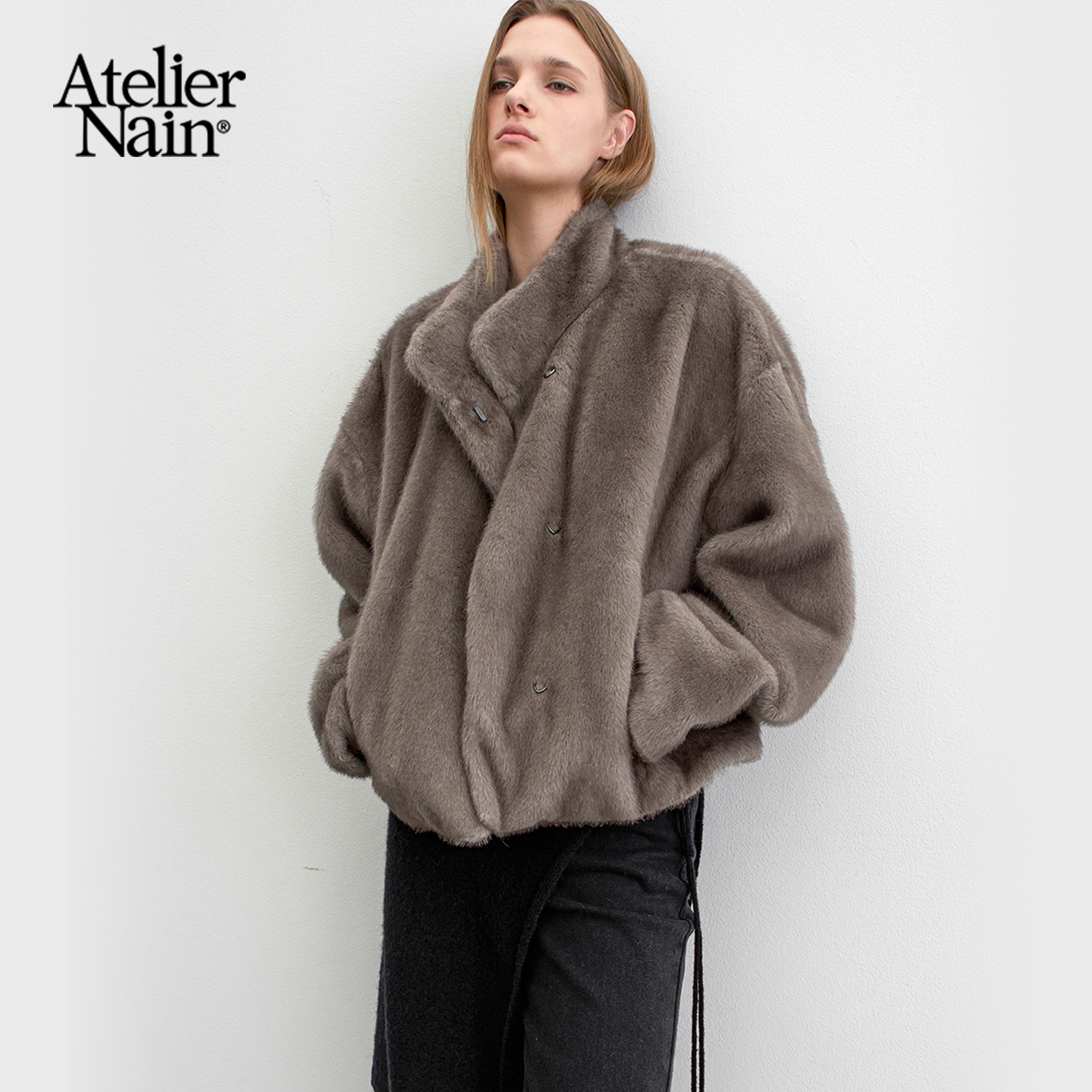 Atelier Nain2025年冬季新款高领毛绒外套韩版短款极简廓形大衣女