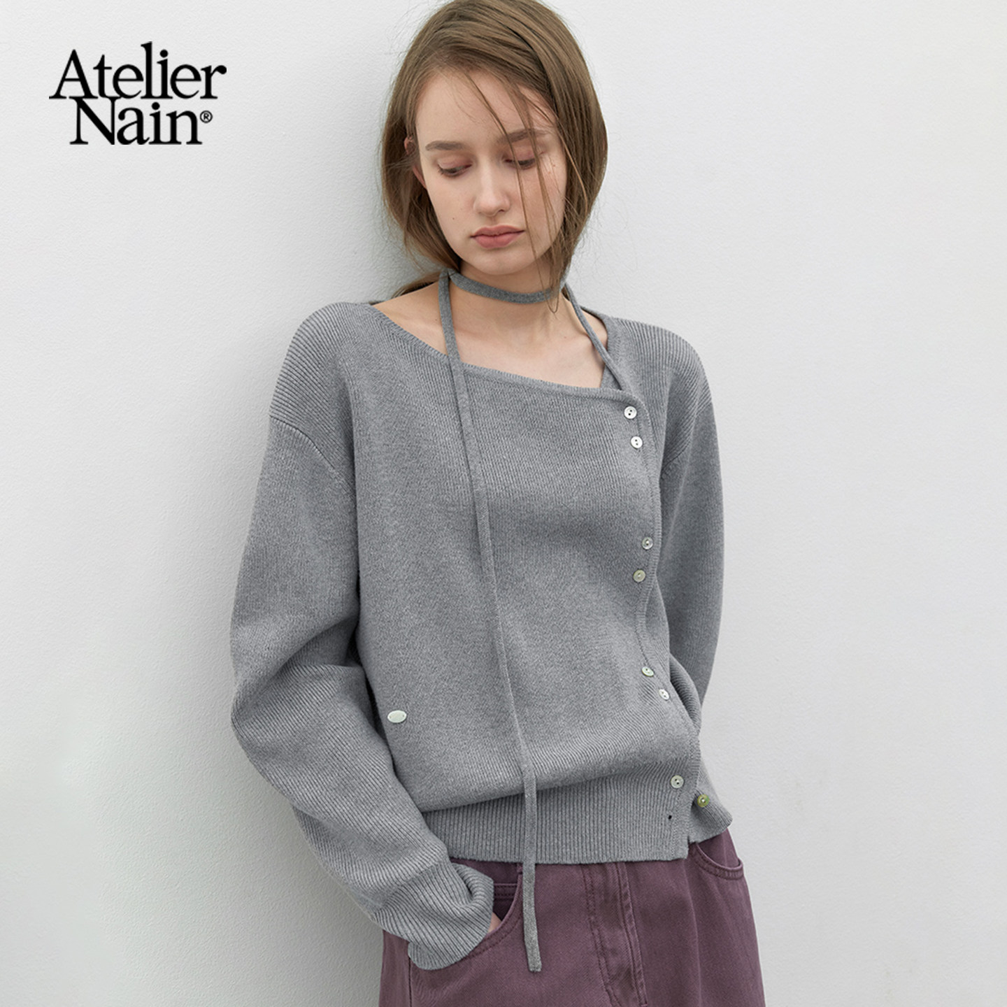 Atelier Nain2026年秋季新款针织衫系扣设计感时尚挂脖甜美上衣女
