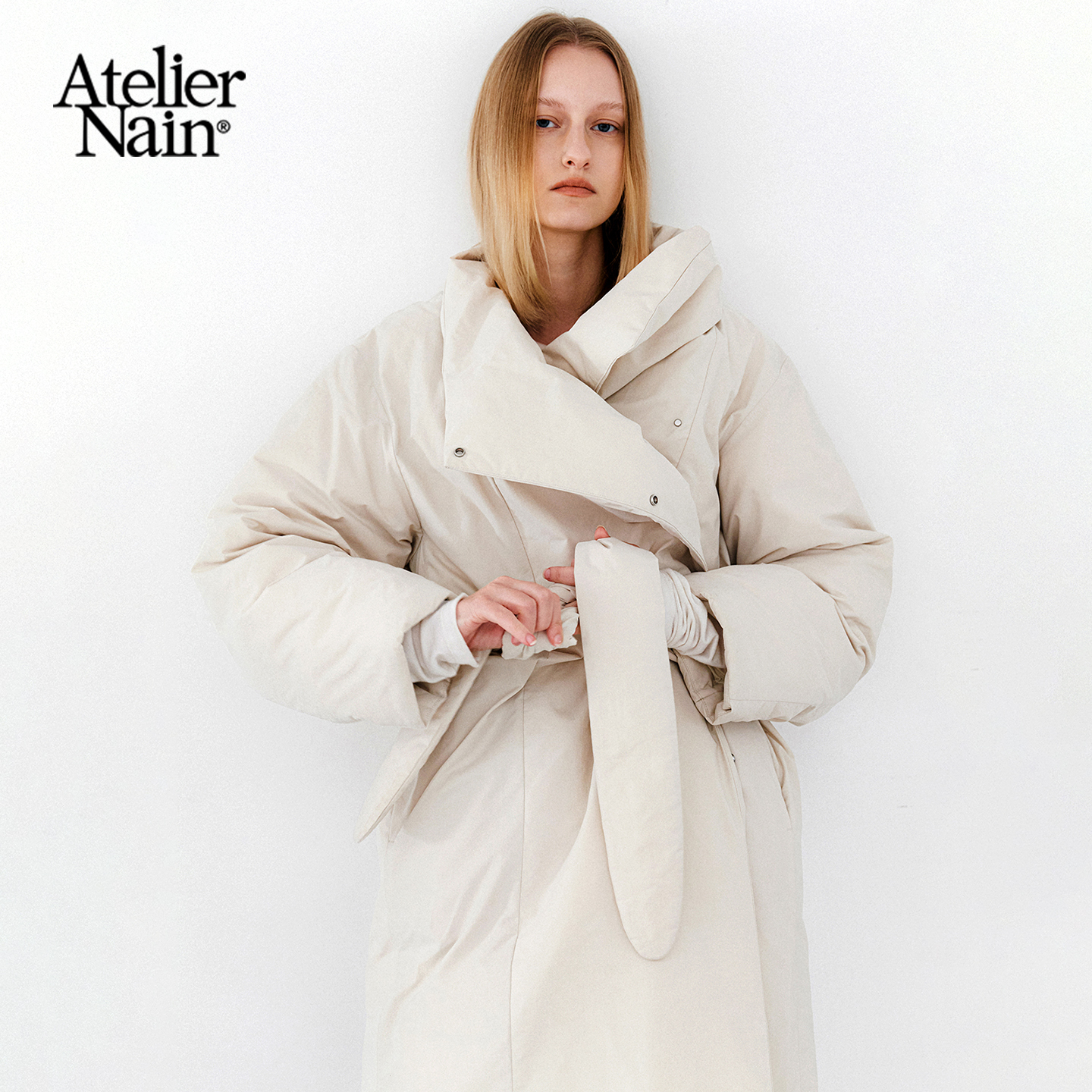 Atelier Nain2025年冬季新款长款羽绒服法式极简风立领保暖外套