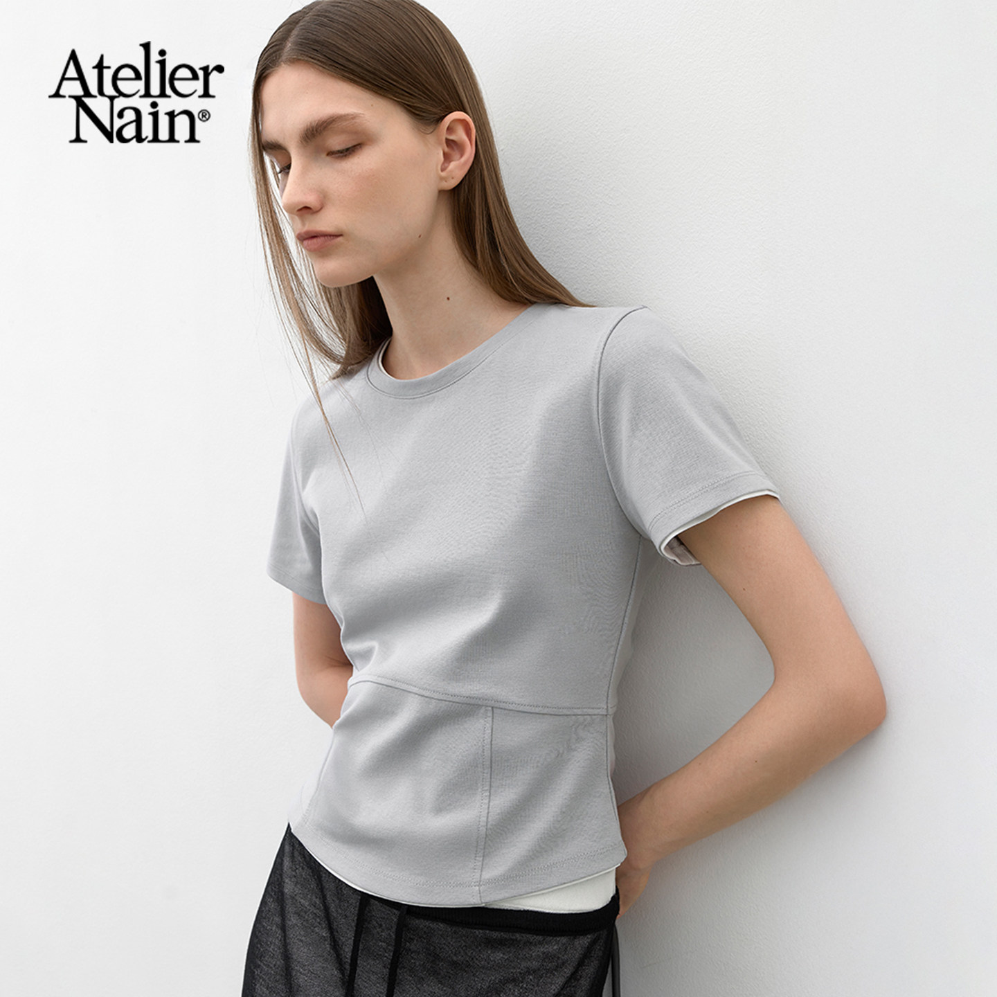 Atelier Nain2025年新款短袖T恤圆领韩国爆款收腰纯色上衣女