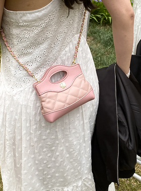 新款超火百搭高级感轻奢女包菱格链条包精致mini手提包斜挎小包潮