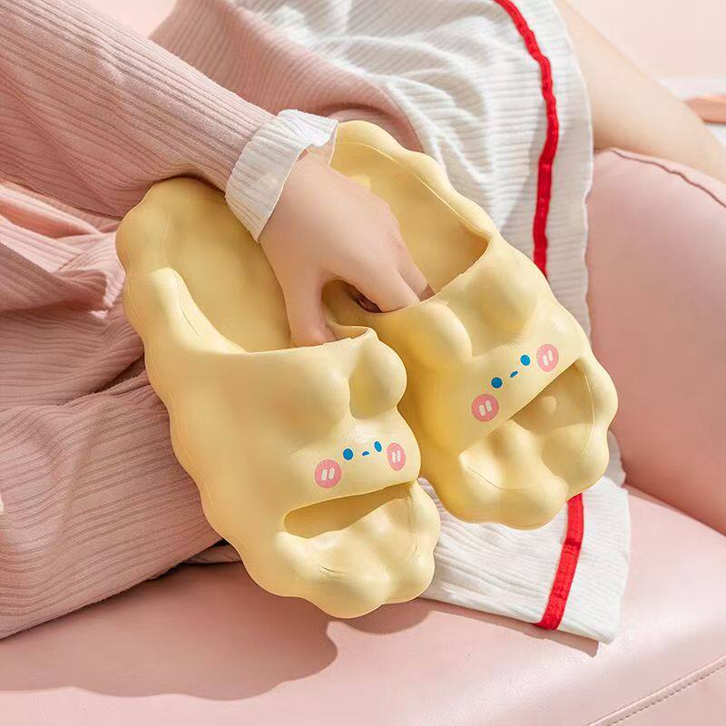 包邮拖鞋女款软底踩屎感夏外穿室内女士防滑凉拖夏季鞋子新款多