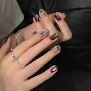 【星语紫提】纯手工穿戴甲温柔黑加仑紫爆闪猫眼美甲气质显白短款