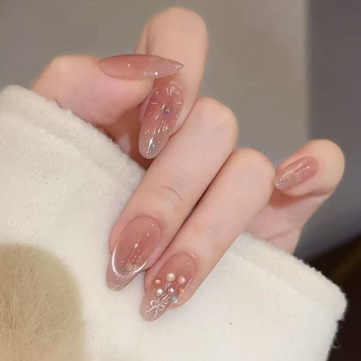 【气球浪漫】纯手工穿戴甲显白气球裸色美甲微笑法式猫眼高级感甲,彩妆/香水/美妆工具,穿戴甲/甲片,淘宝优惠券,粉丝福利购,淘宝优惠卷