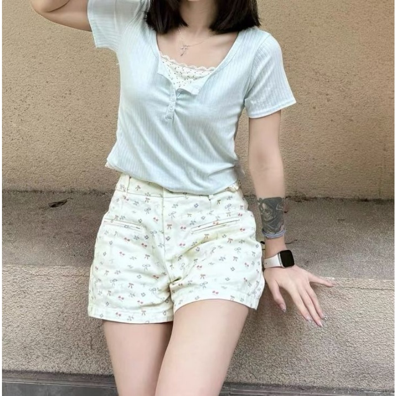 夏季新款高腰牛仔短裤女设计感kt猫刺绣学生百搭垂感显瘦包臀热裤
