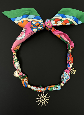 Vintage古着 Pink Pop Geometric Scarf Sun Necklace项链