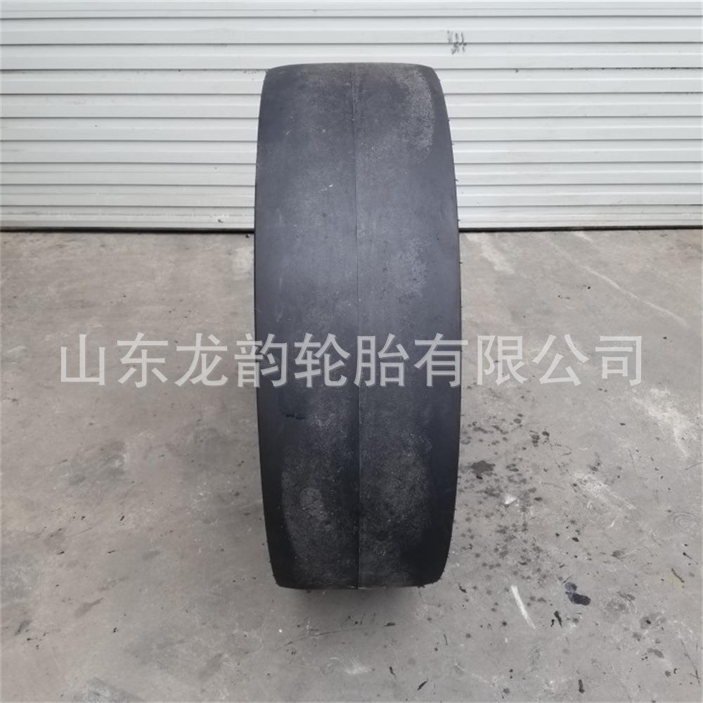 光面轮胎9.00 11.00-20 14.00-24胶轮压路机14/70 13/80-20 轮胎