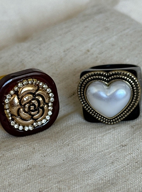 Vintage中古山茶花方块戒指轻奢