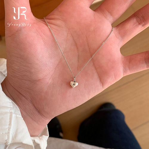 银色仿点钻迷你爱心项链精致百搭