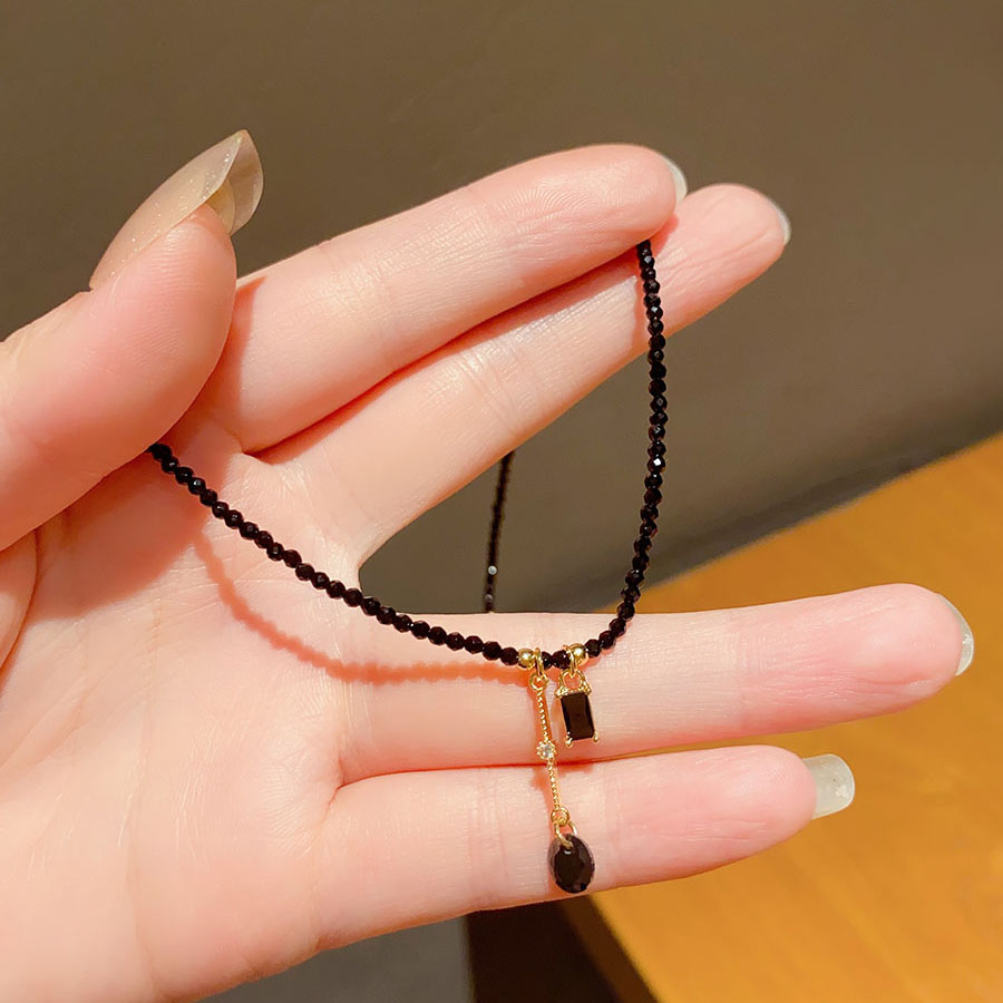 复古黑色仿水晶项链女轻奢极简风