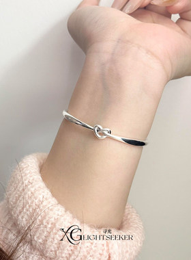 极简风银色绳结爱心手镯2025新款