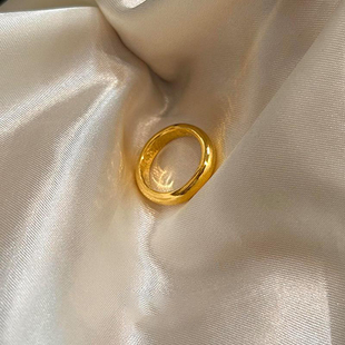 金色亮面泥鳅背素圈戒指轻奢简约小众设计高级感复古百搭指环