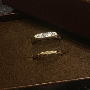 金银两色花纹刻雕情侣对戒戒指小众设计感食指戒复古轻奢百搭指环