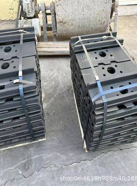 挖掘机SY135/155履带板履带总成四轮一带