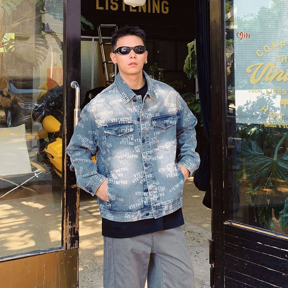 巴黎款潮牌美式复古字母满印花牛仔外套男宽松潮流百搭翻领夹克,男装,牛仔外套,淘宝优惠券,粉丝福利购,淘宝优惠卷