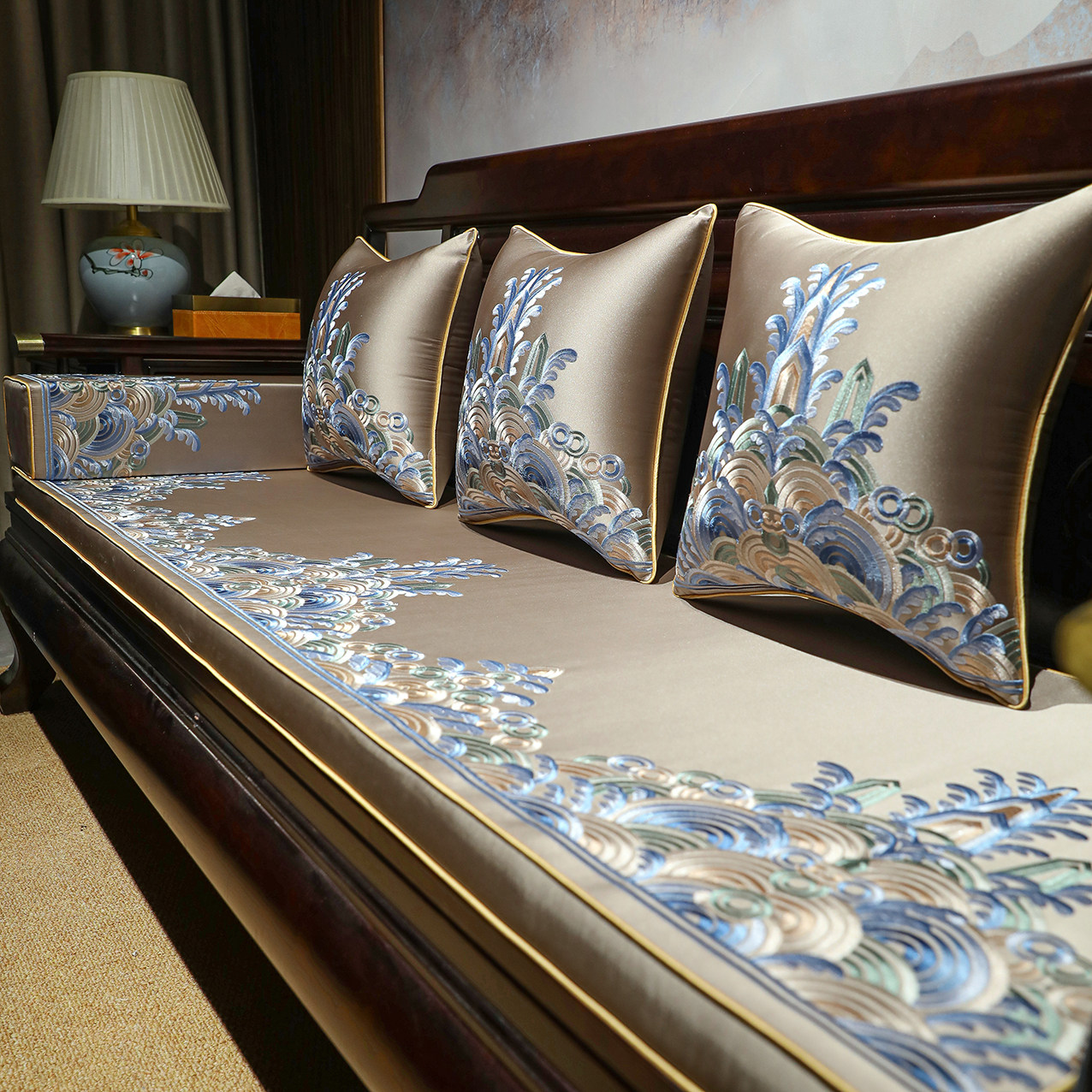 中式红木沙发坐垫定制罗汉床垫实木沙发家俱垫子椰棕乳胶四季通用