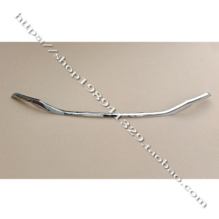 金鹏D70 电镀亮条 金彭D70 S70电动汽车轿车前保险杠上中网下亮条