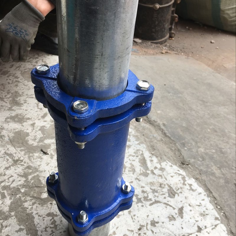 压盖式管道伸缩节抱箍管卡抢修自来水堵漏器承插口哈夫增接口