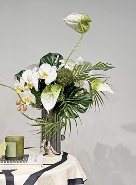 现代自然风白绿色系仿真花设计感银色花器插花套装样板间餐桌摆件