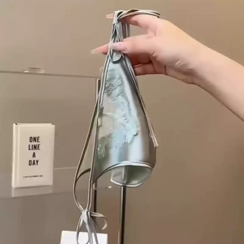 茶里茶气~这条系带才约会天花板