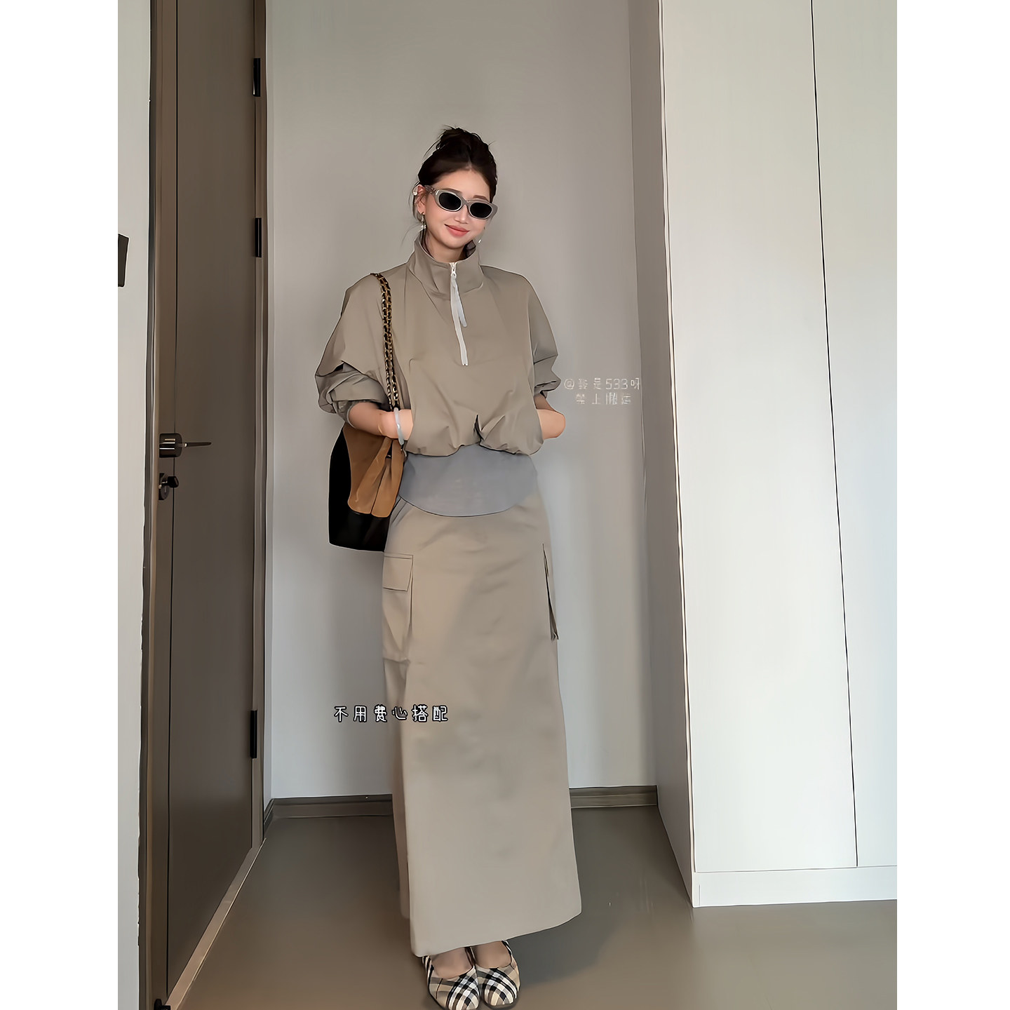拾光里STUDIO 休闲设计感拼接半拉链长袖卫衣高腰显瘦工装半身裙