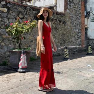 御姐风情复古法式 度假风印花红色吊带碎花v领连衣裙高级感长裙女