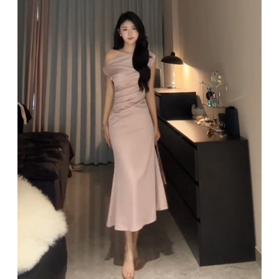 向晚意STUDIO 法式气质高级感连衣裙女装夏季轻奢无袖收腰鱼尾裙