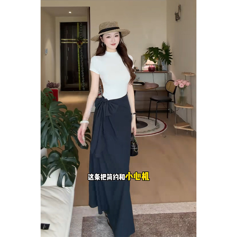 极简风高级感夏季穿搭短袖T恤上衣女装设计感显腿长半身长裙套装