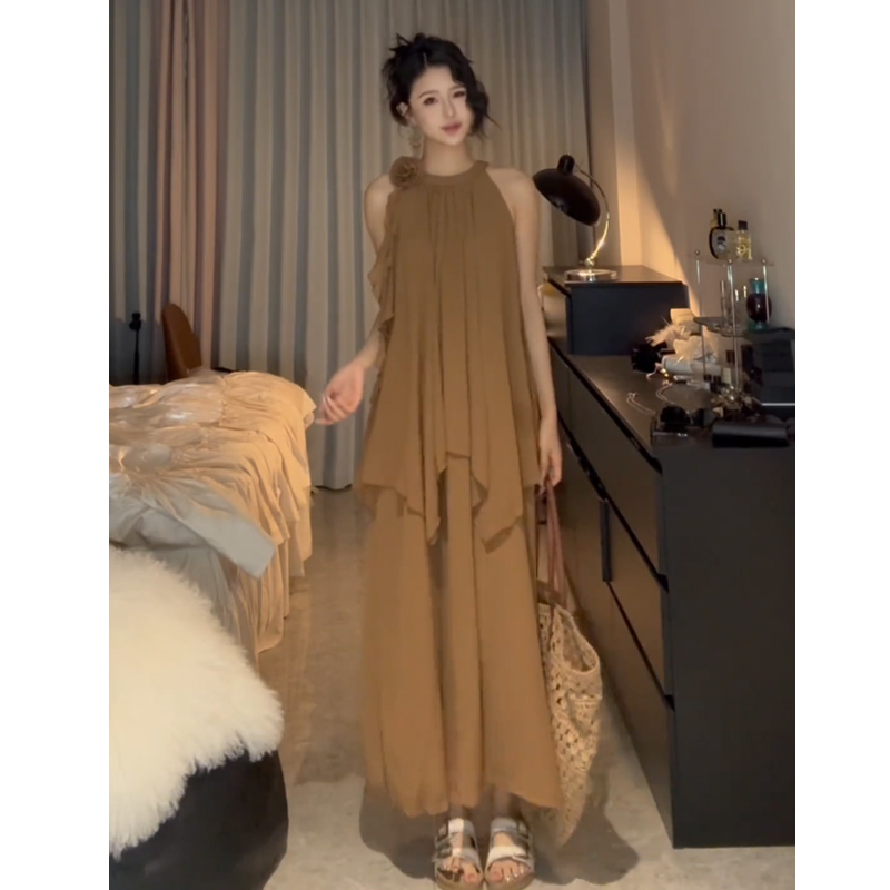 度假风挂脖连衣裙女夏季