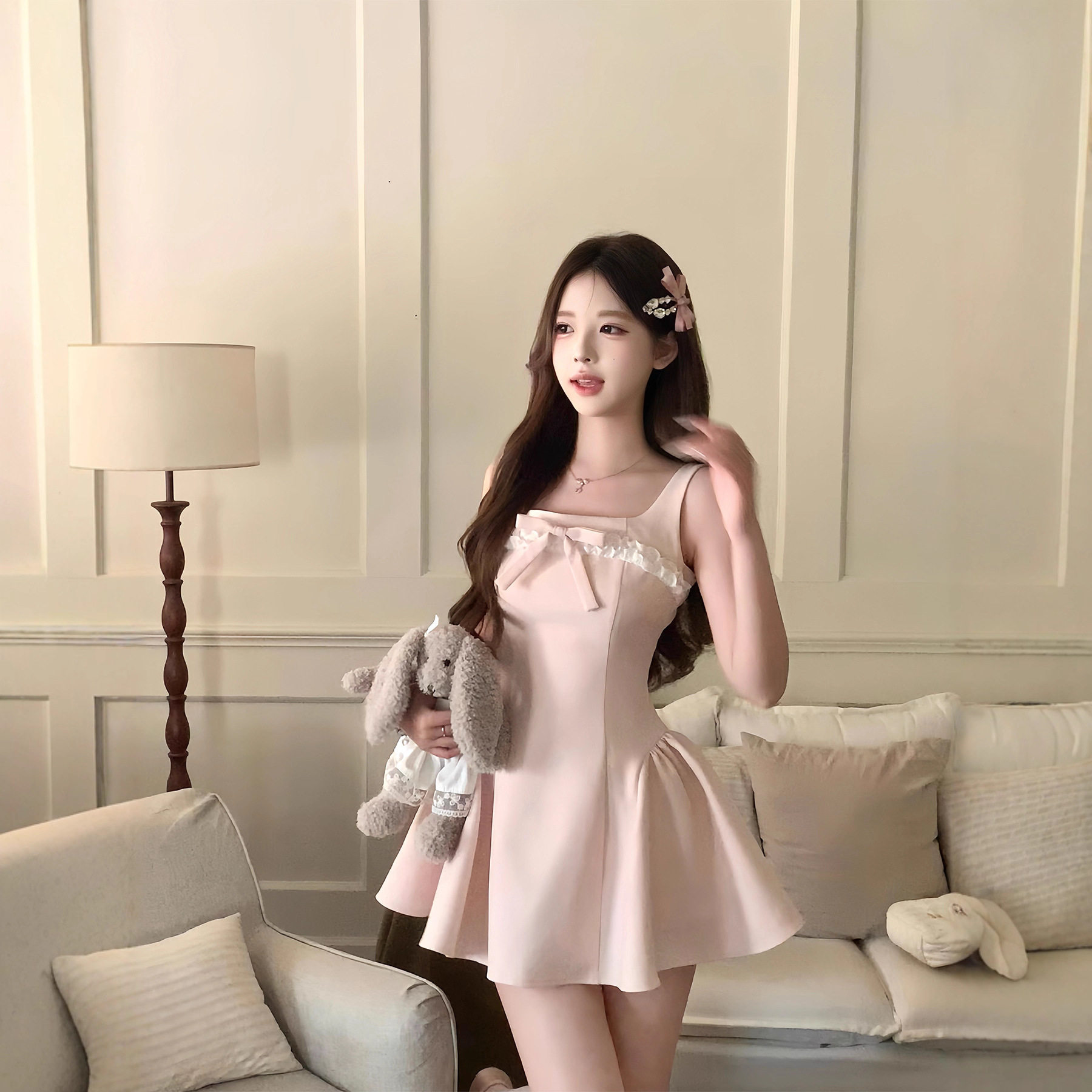 法式粉色蝴蝶结吊带连衣裙子女夏季2025新款收腰a字公主蓬蓬短裙,女装/女士精品,连衣裙,淘宝优惠券,粉丝福利购,淘宝优惠卷
