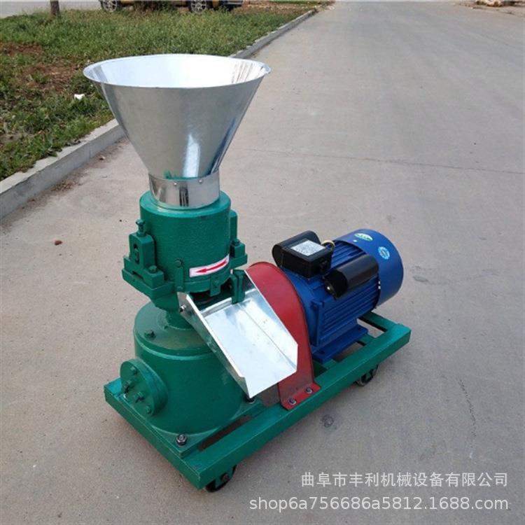 家用小型饲料颗粒机兔子猪饲料制粒机设备大产量颗粒饲料机