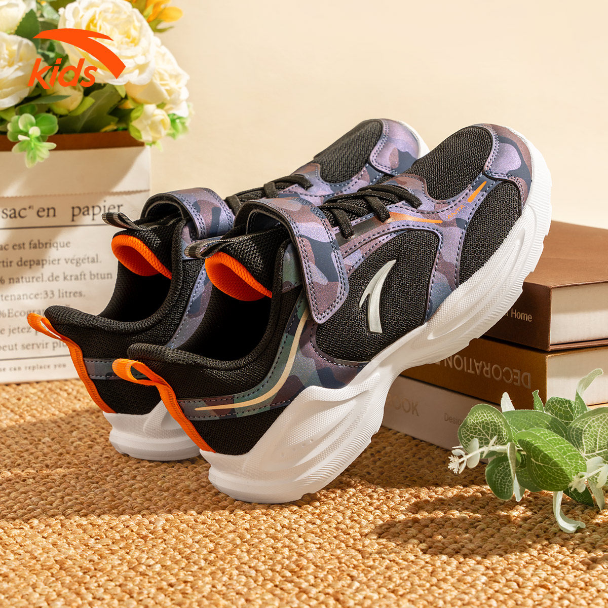 安踏儿童运动鞋学生春季网面透气魔术贴大童跑步鞋轻便男童鞋子