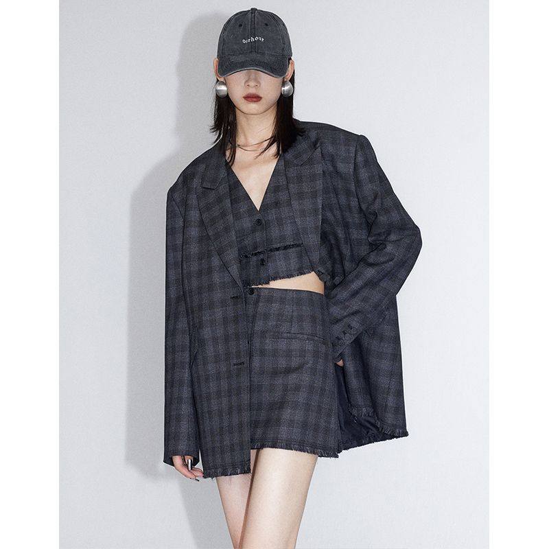 黑灰格纹 流苏毛边西装套装 女秋设计感马甲半身裙三件套