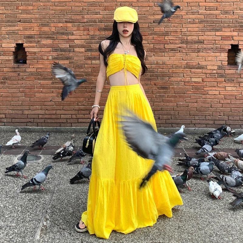 纯欲风甜辣妹绑带抹胸背心上衣度假半身裙子穿搭海边出片衣服套装