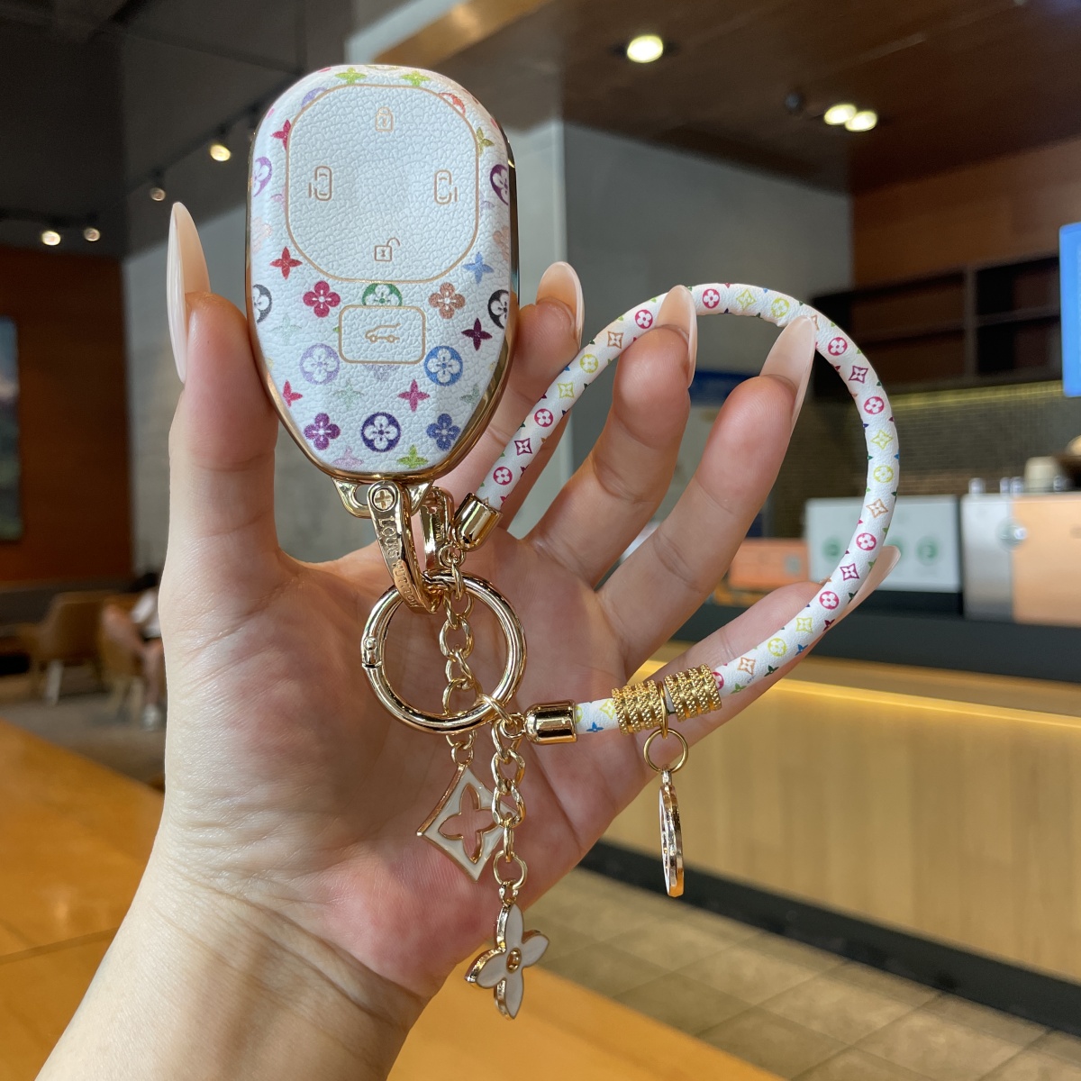 适用于25款广汽传祺E8车钥匙套传奇e8promax保护壳高档内饰包挂扣