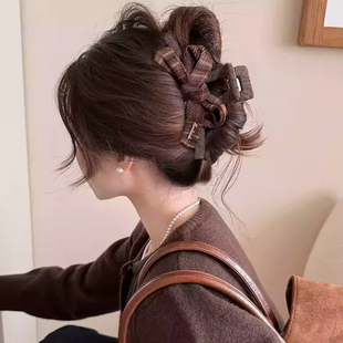 美拉德蝴蝶结抓夹女高级感大号鲨鱼夹子2025新款盘发夹后脑勺头饰