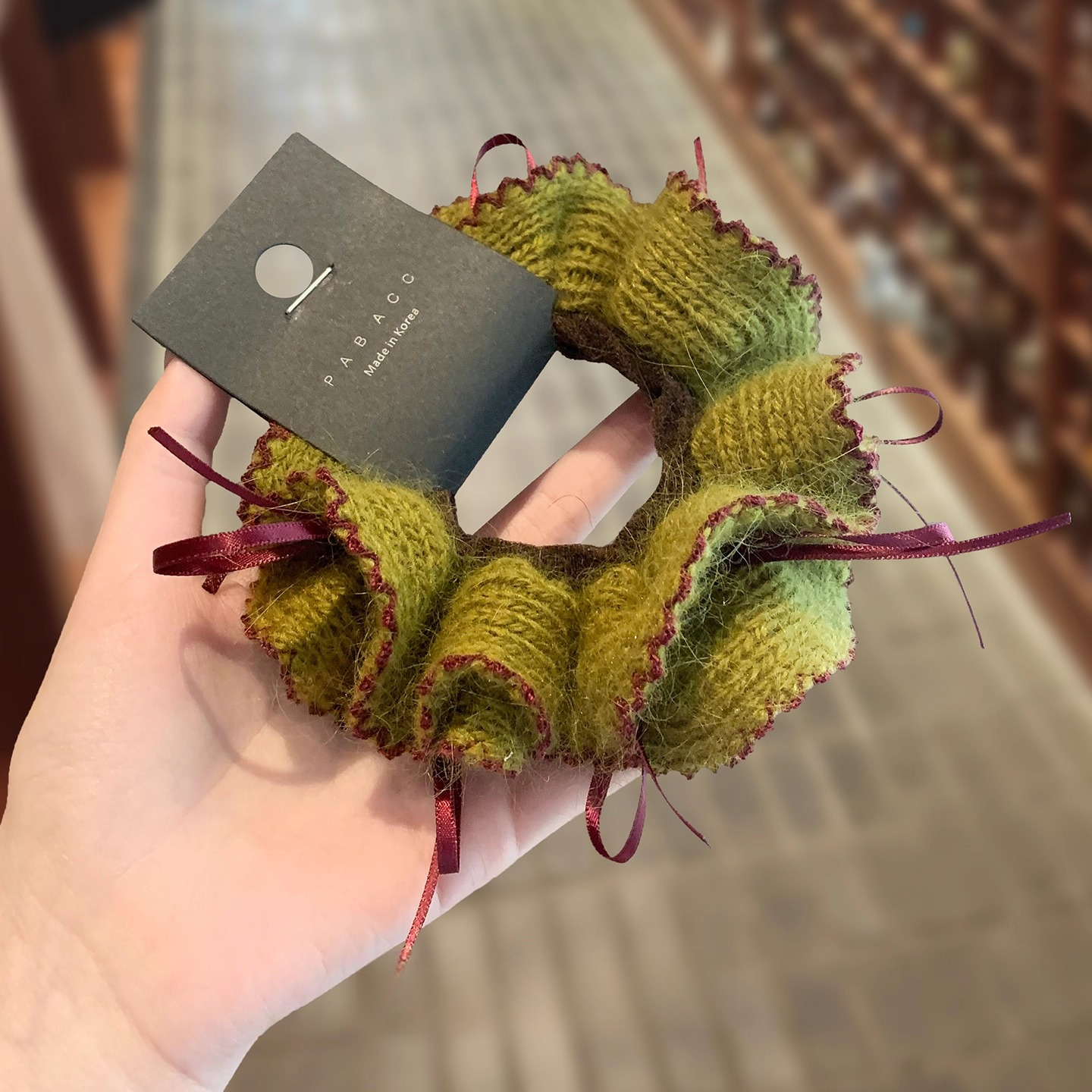 韩国森系超显白果绿撞色针织毛绒蝴蝶结发圈双层软糯高端弹力皮筋