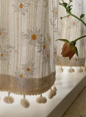 82068韩田园法雏菊碎花式棉式窗帘布透麻光不透人免打孔魔术贴短